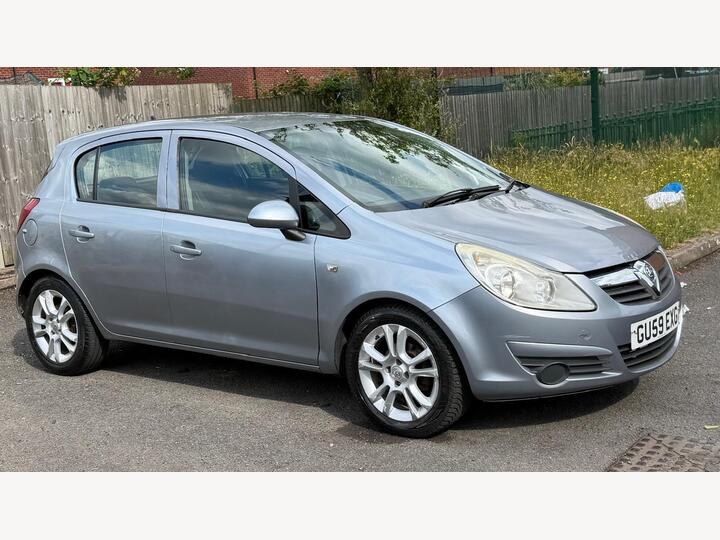 Vauxhall Corsa 1.4i 16v Club 5dr