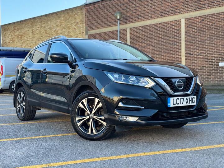 Nissan Qashqai 1.2 DIG-T N-Connecta 2WD Euro 6 (s/s) 5dr