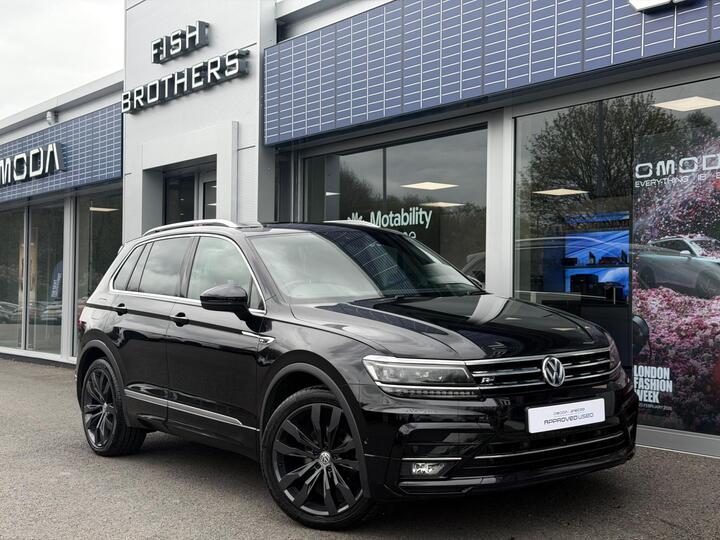 Volkswagen Tiguan 2.0 TDI R-Line Tech DSG Euro 6 (s/s) 5dr