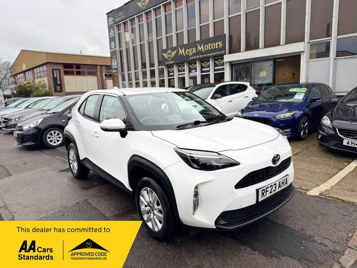 Toyota Yaris Cross 1.5 VVT-h Icon E-CVT Euro 6 (s/s) 5dr