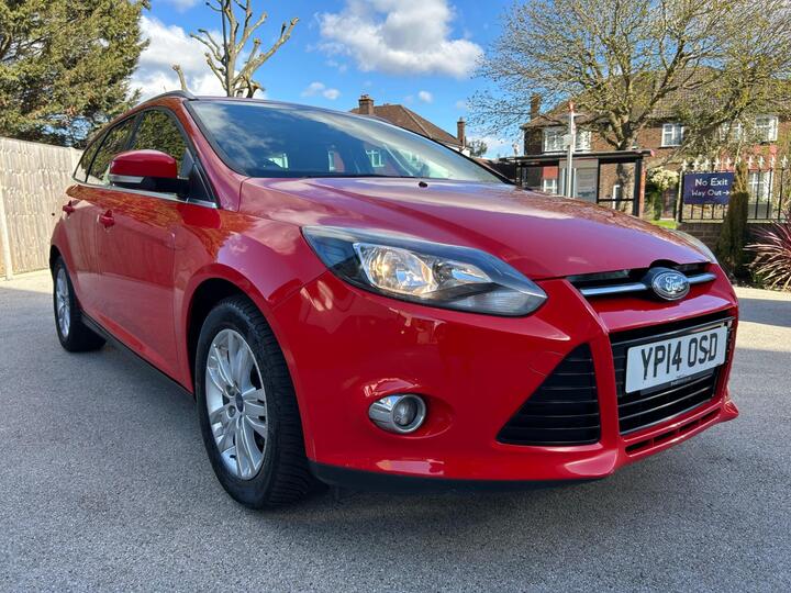 Ford Focus 1.6 Titanium Navigator Powershift Euro 5 5dr