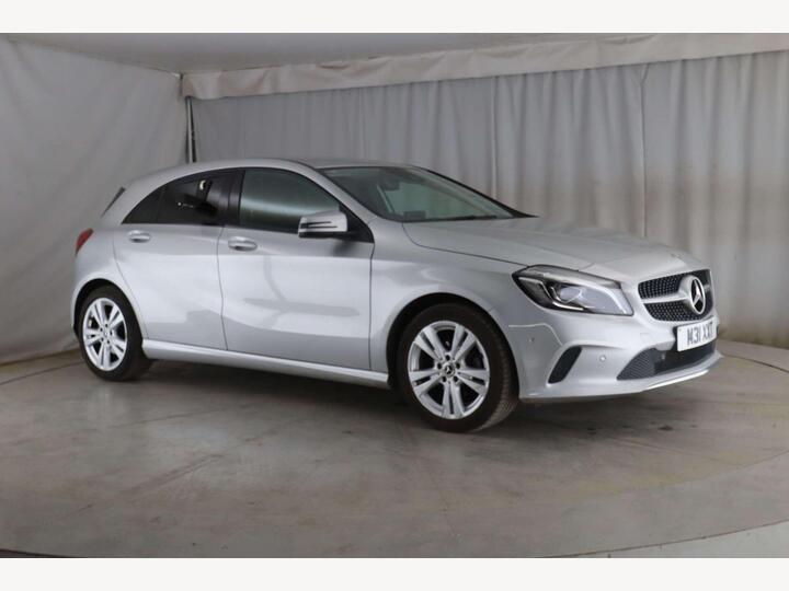 Mercedes-Benz A-CLASS 1.5 A180d Sport (Premium) 7G-DCT Euro 6 (s/s) 5dr