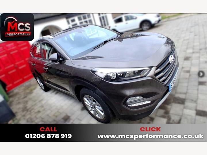 Hyundai TUCSON 1.7 CRDi Blue Drive SE Nav Euro 6 (s/s) 5dr Hyundai TUCSON 1.7 CRDi Blue Drive SE Nav Euro 6 (s/s) 5dr