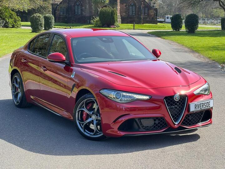 Alfa Romeo Giulia 2.9 V6 Bi-Turbo Quadrifoglio Auto Euro 6 (s/s) 4dr