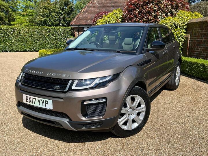 Land Rover RANGE ROVER EVOQUE 2.0 ED4 SE Tech FWD Euro 6 (s/s) 5dr Land Rover RANGE ROVER EVOQUE 2.0 ED4 SE Tech FWD Euro 6 (s/s) 5dr