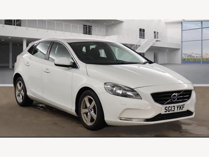 Volvo V40 1.6 D2 SE Euro 5 (s/s) 5dr