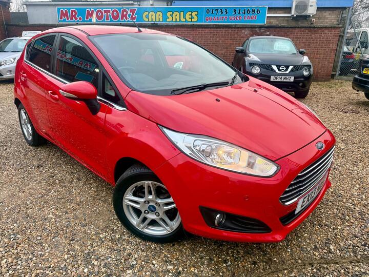 Ford Fiesta 1.0 Zetec Euro 5 (s/s) 5dr