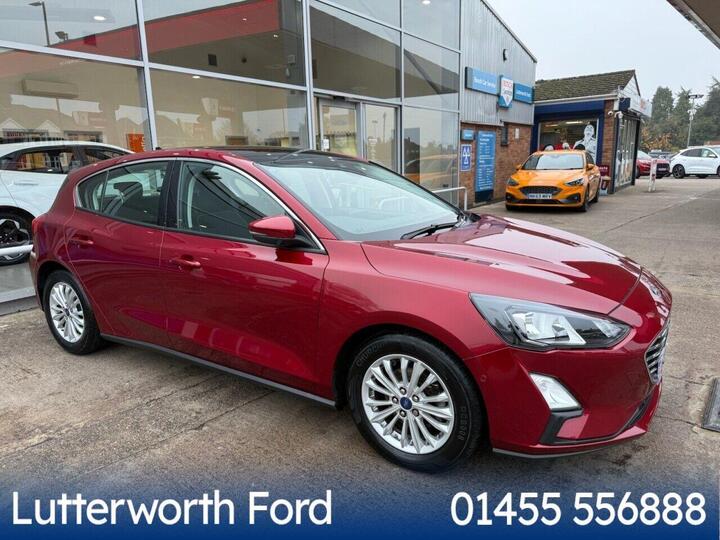 Ford FOCUS 1.0T EcoBoost Titanium Euro 6 (s/s) 5dr