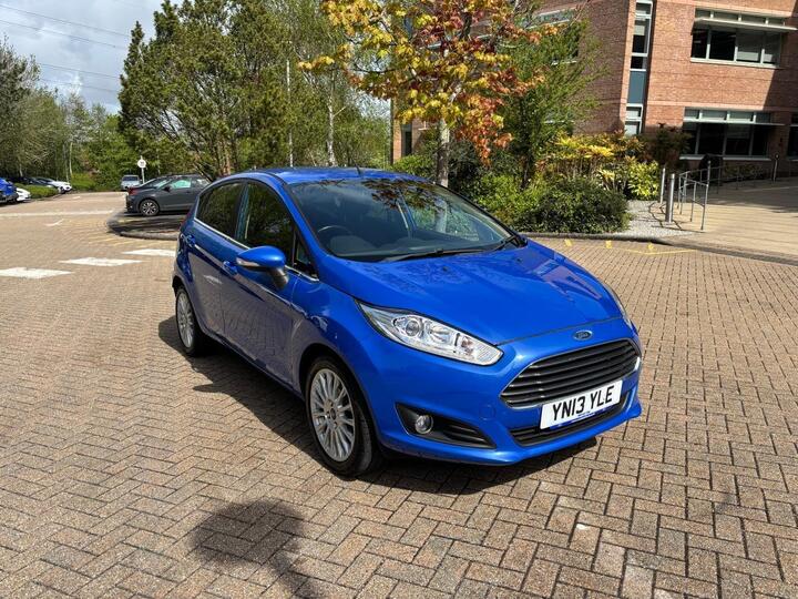 Ford Fiesta 1.0 Titanium Euro 5 (s/s) 5dr