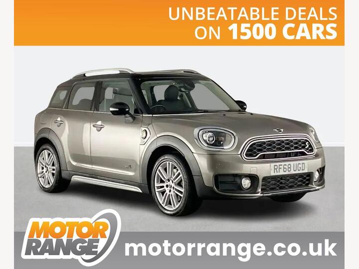 MINI Countryman 1.5 7.6kWh Cooper SE Auto ALL4 Euro 6 (s/s) 5dr MINI Countryman 1.5 7.6kWh Cooper SE Auto ALL4 Euro 6 (s/s) 5dr
