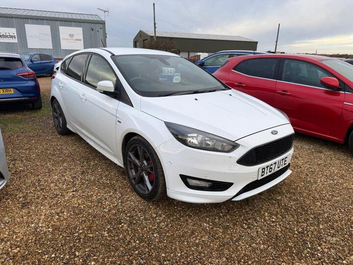Ford FOCUS 1.5 TDCi ST-Line X Euro 6 (s/s) 5dr