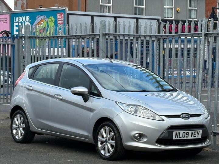 Ford Fiesta 1.4 Zetec 5dr