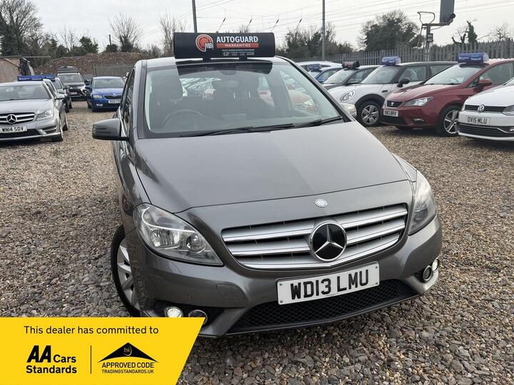 Mercedes-Benz B Class 1.8 B180 CDI BlueEfficiency SE 7G-DCT Euro 5 (s/s) 5dr