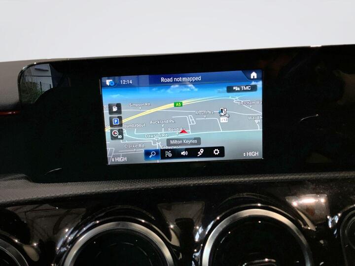 Mercedes-Benz A-CLASS 1.3 A250e 15.6kWh AMG Line 8G-DCT Euro 6 (s/s) 4dr