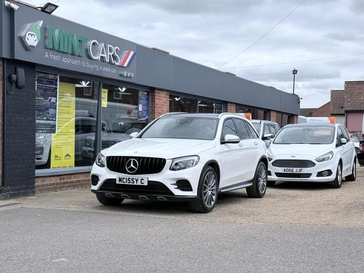 Mercedes-Benz GLC 2.1 GLC220d AMG Line (Premium Plus) G-Tronic 4MATIC Euro 6 (s/s) 5dr Mercedes-Benz GLC 2.1 GLC220d AMG Line (Premium Plus) G-Tronic 4MATIC Euro 6 (s/s) 5dr