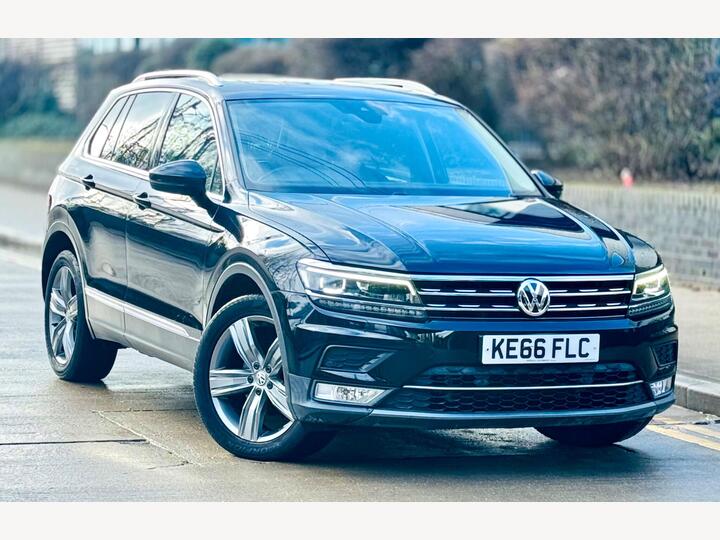 Volkswagen Tiguan 2.0 TDI BlueMotion Tech SEL DSG Euro 6 (s/s) 5dr