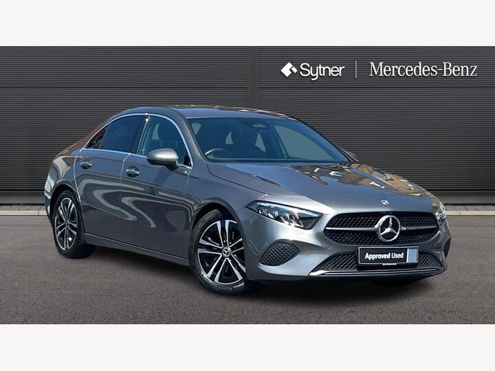 Mercedes-Benz A Class 1.3 A180h MHEV Sport (Executive) 7G-DCT Euro 6 (s/s) 4dr
