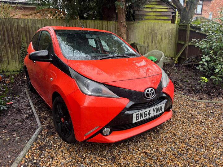 Toyota AYGO 1.0 VVT-i X-cite Euro 5 5dr Euro 5