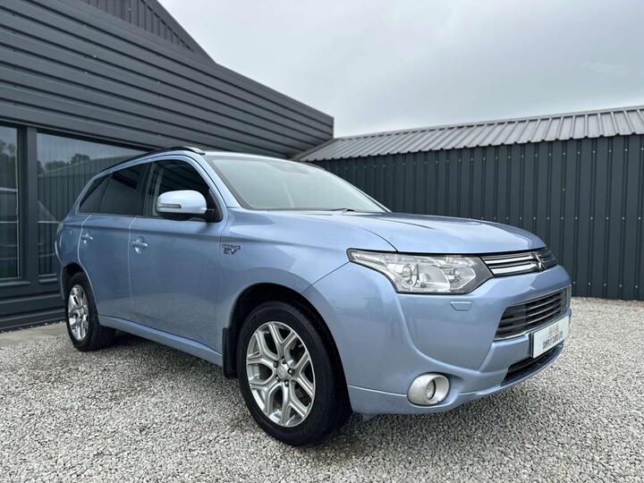 Mitsubishi Outlander 2.0h 12kWh GX4hs CVT 4WD Euro 5 (s/s) 5dr