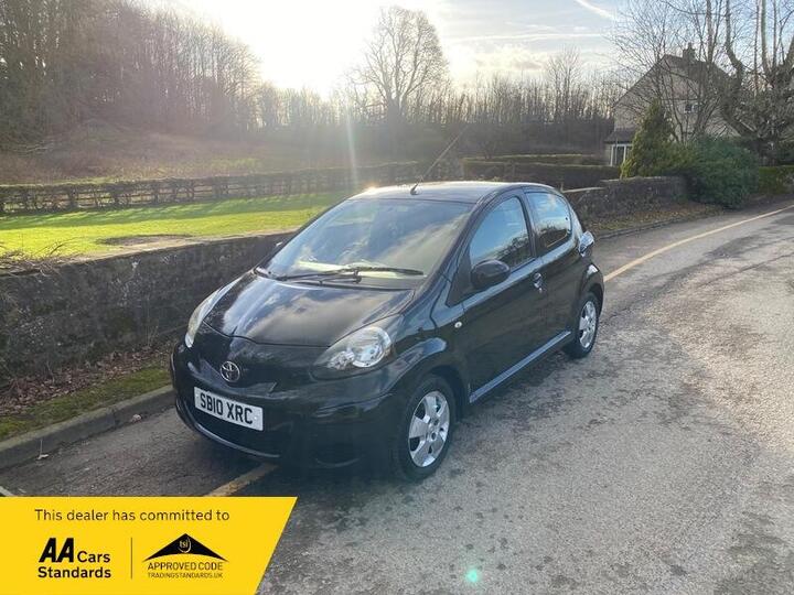Toyota AYGO VVT-I BLACK