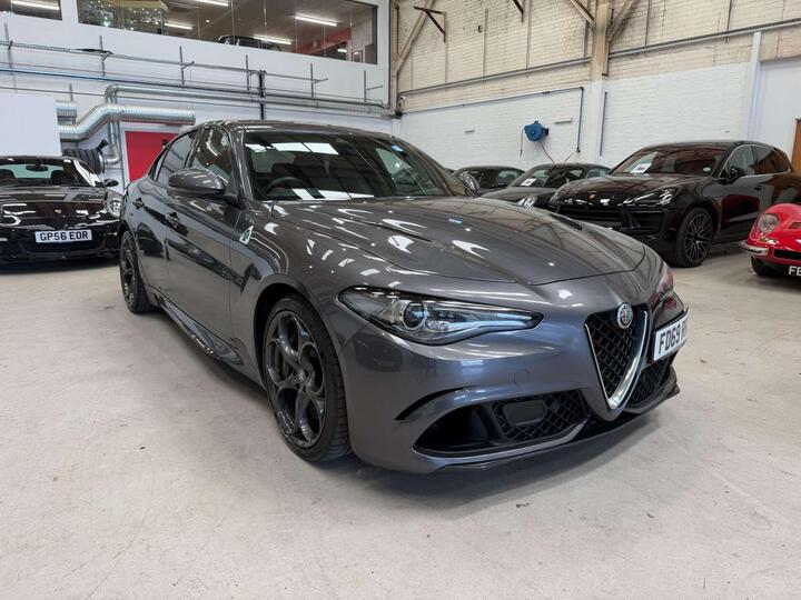 Alfa Romeo GIULIA 2.9 V6 Bi-Turbo Quadrifoglio Auto Euro 6 (s/s) 4dr