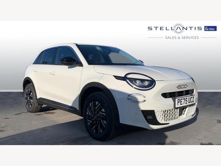 Fiat 600 1.2 MHEV La Prima E-DCT Euro 6 (s/s) 5dr