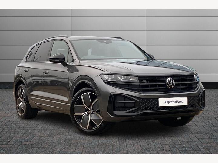 Volkswagen Touareg 3.0 TDI V6 Black Edition Tiptronic 4Motion Euro 6 (s/s) 5dr