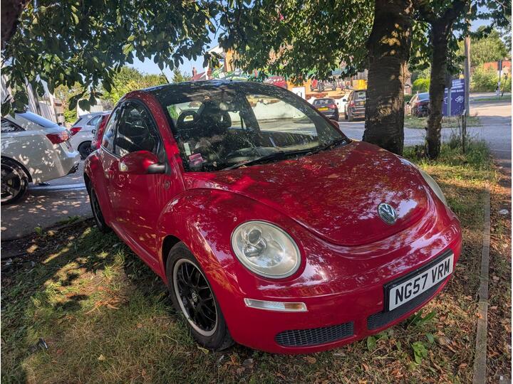 Volkswagen Beetle 1.6 Luna Euro 4 3dr