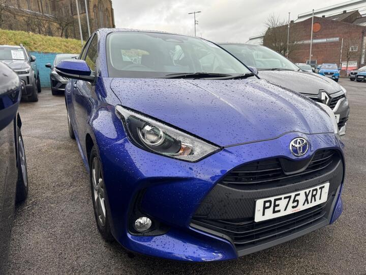 Toyota Yaris 1.5 VVT-h Icon E-CVT Euro 6 (s/s) 5dr
