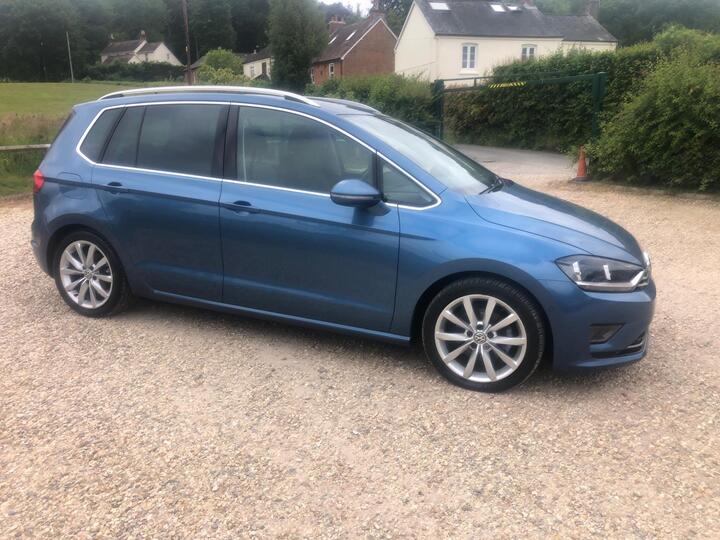 Volkswagen Golf SV 2.0 TDI BlueMotion Tech GT Euro 6 (s/s) 5dr Volkswagen Golf SV 2.0 TDI BlueMotion Tech GT Euro 6 (s/s) 5dr