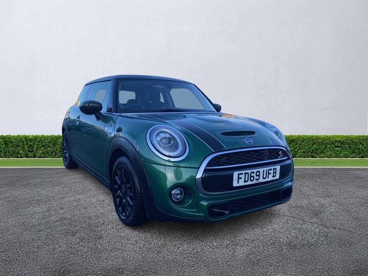 MINI Hatch 2.0 Cooper S Classic Steptronic Euro 6 (s/s) 3dr
