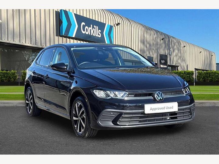 Volkswagen Polo 1.0 TSI Match Euro 6 (s/s) 5dr Volkswagen Polo 1.0 TSI Match Euro 6 (s/s) 5dr