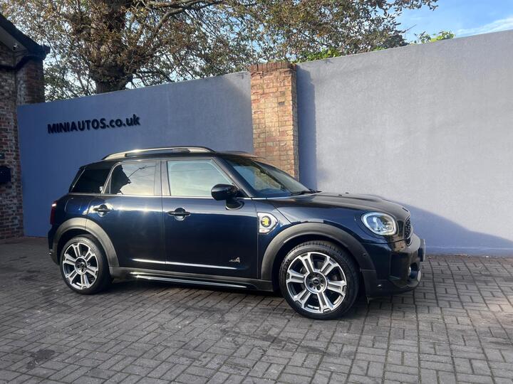 MINI Countryman 1.5 10kWh Cooper SE Exclusive Auto ALL4 Euro 6 (s/s) 5dr