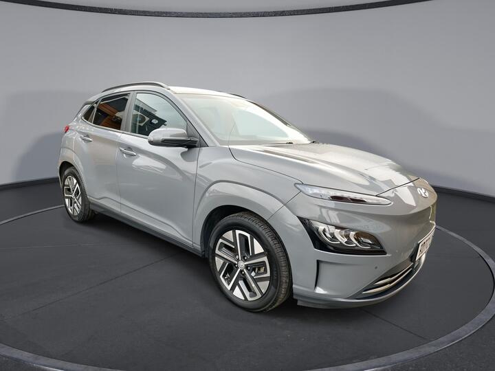 Hyundai KONA 64kWh Premium Auto 5dr (10.5kW Charger)