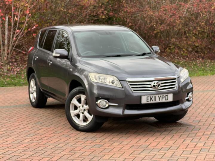 Toyota RAV4 2.2 D-CAT XT-R Auto 4WD Euro 5 5dr