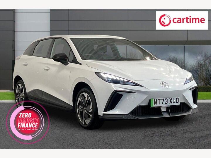 MG MG 4 64kWh SE Long Range Auto 5dr