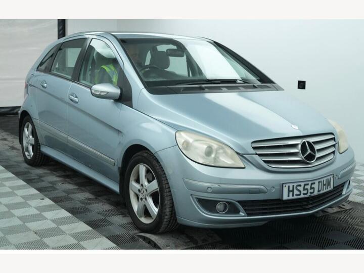 Mercedes-Benz B Class 2.0 B200 SE CVT 5dr