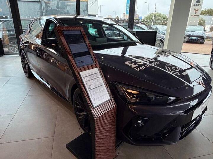 CUPRA Leon 1.5 ETSI Shadow Edition DSG Euro 6 (s/s) 5dr