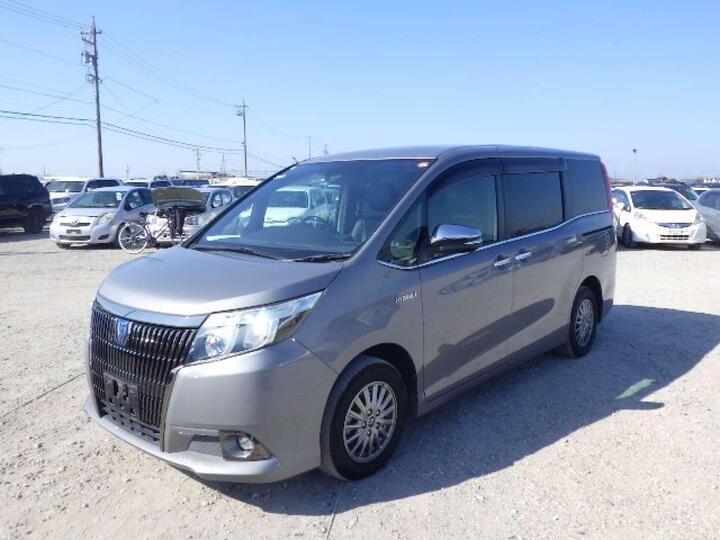 Toyota Esquire 1.8 Hybrid Gi Edition