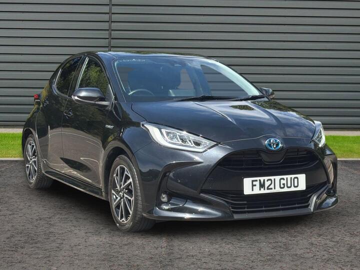 Toyota Yaris 1.5 VVT-h Design E-CVT Euro 6 (s/s) 5dr
