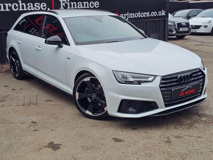 Audi A4 Avant 2.0 TFSI 35 Black Edition S Tronic Euro 6 (s/s) 5dr