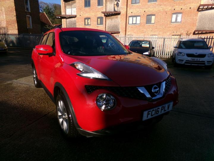 Nissan Juke 1.6 Tekna XTRON Euro 6 5dr