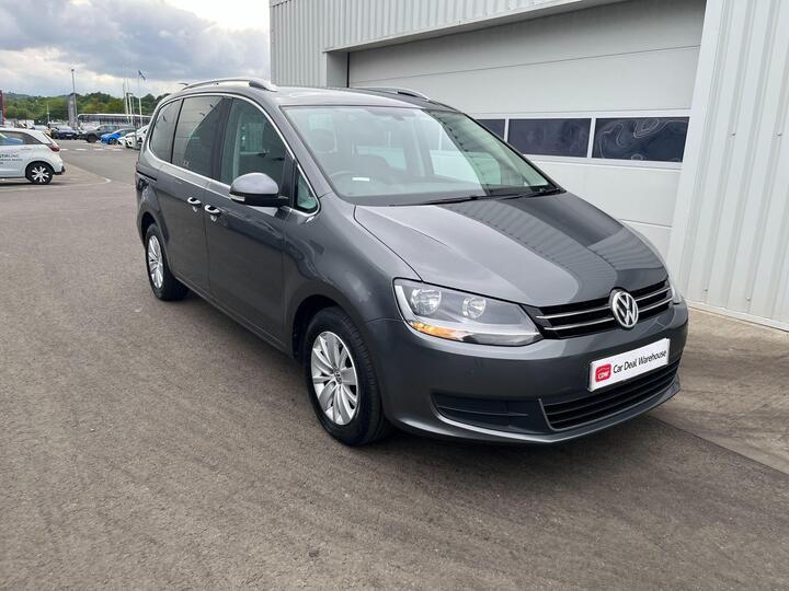 Volkswagen Sharan 2.0 TDI SE DSG Euro 6 (s/s) 5dr