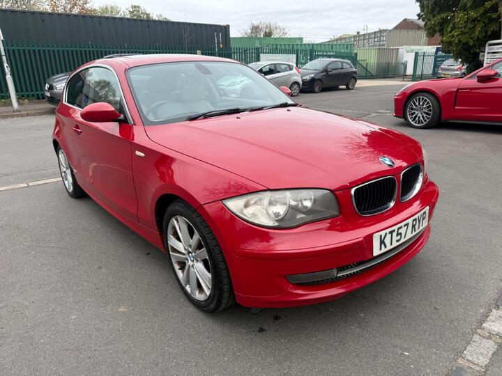 BMW 1 Series 2.0 120d SE Steptronic Euro 4 3dr