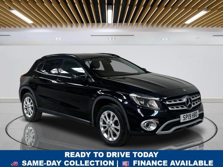 Mercedes-Benz GLA 1.6 GLA200 SE (Executive) Euro 6 (s/s) 5dr
