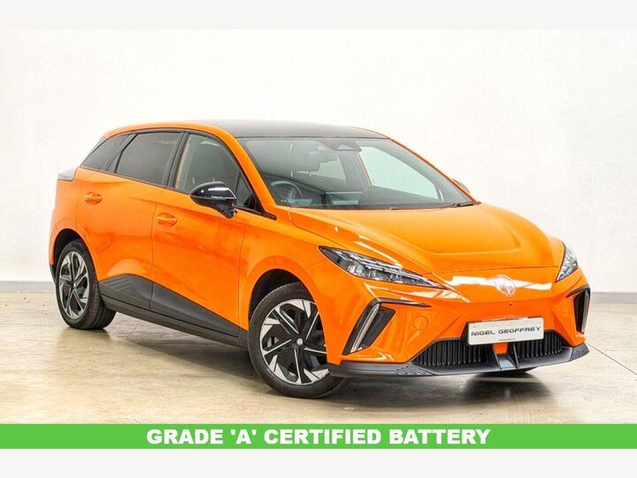 MG MG4 64kWh Trophy Long Range Auto 5dr