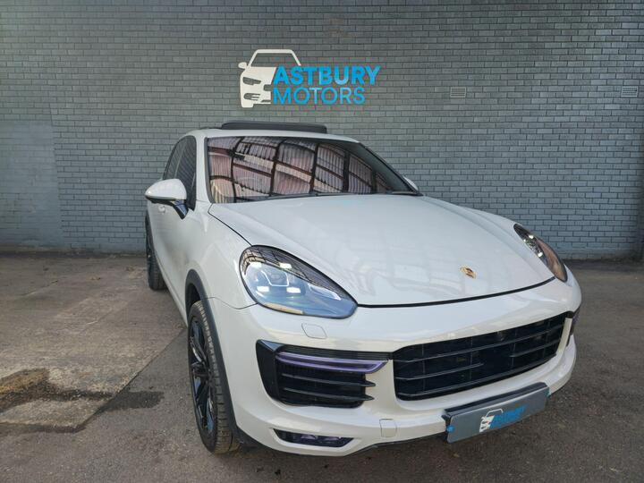 Porsche Cayenne 4.8T V8 Turbo TiptronicS 4WD Euro 6 (s/s) 5dr