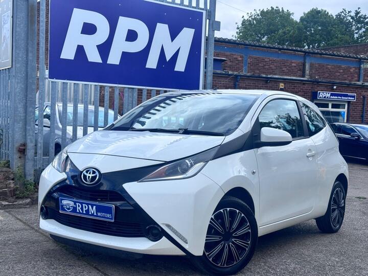 Toyota AYGO 1.0 VVT-i X-play Euro 5 3dr Euro 5