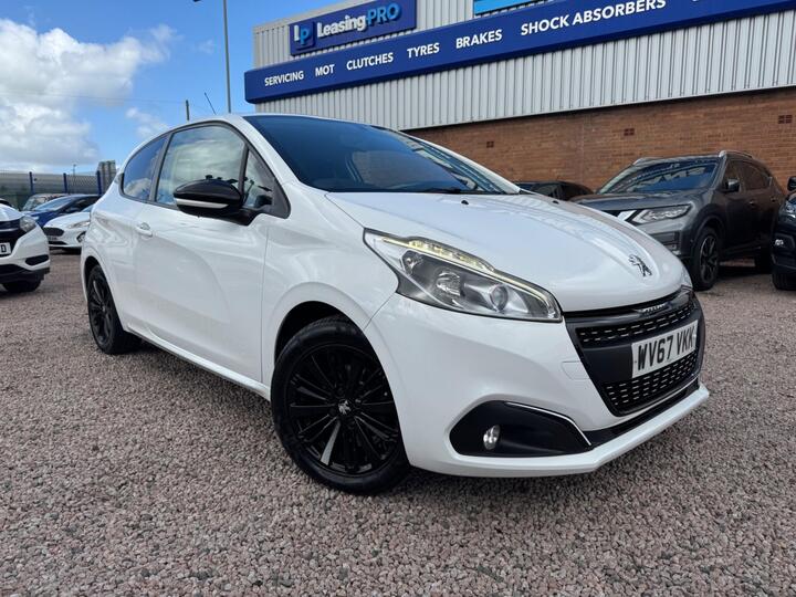Peugeot 208 1.2 PureTech Black Edition Euro 6 3dr