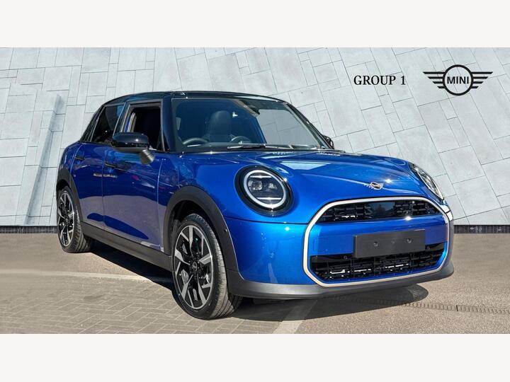 MINI Cooper 1.5C Exclusive Steptronic Euro 6 (s/s) 5dr